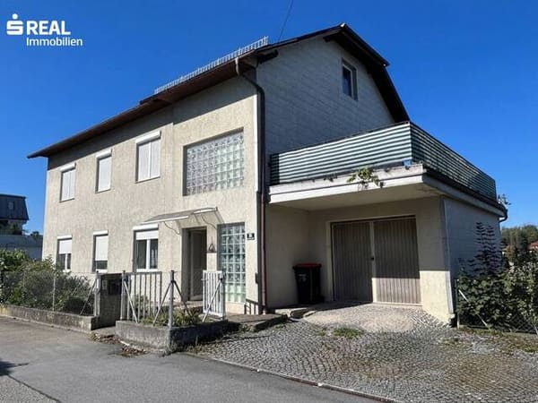Immobilie in Enns - Ein- bzw. Zweifamilienhaus in ruhiger Lage - Bild 0