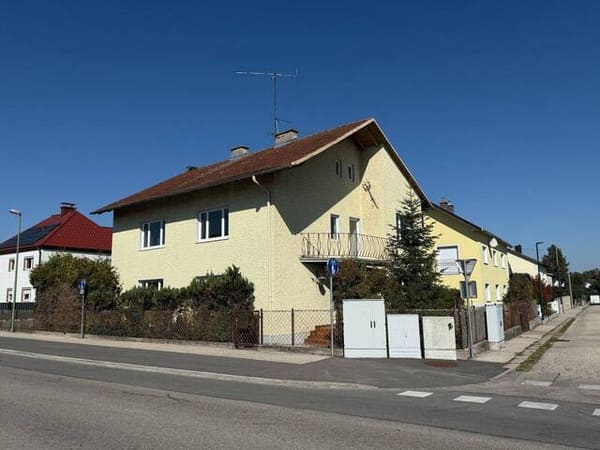 Immobilie in Wels - Sanierungsbedürftiges Wohnhaus in sehr guter Lage - Bild 2