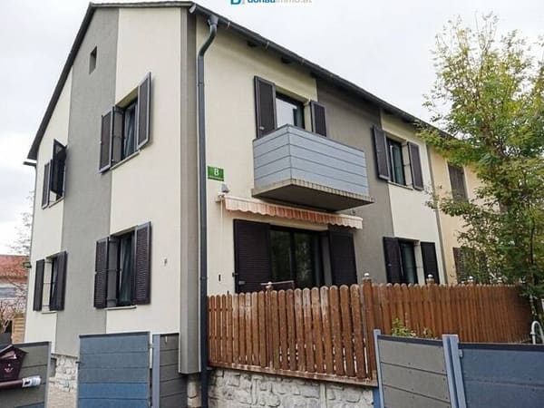 Immobilie in Köflach - Gepflegtes, großzügiges Doppelhaus mit schönem Garten in zentraler Lage Köflach - Bild 1
