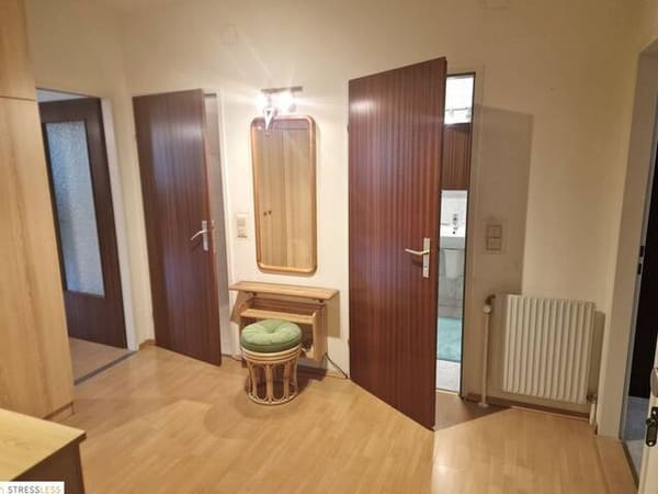 Immobilie in Tulln an der Donau - Familienfreundliche, zentrumsnahe 3 Zimmer-Wohnung mit kleiner Loggia in Grünruhelage von Tulln! - Bild 1