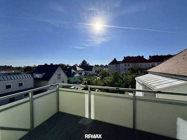Immobilie in Eisenstadt - Exklusive 3 Zimmer Wohnung in Eisenstadt mit Terrasse, Parkplatz, Fußbodenheizung – TOP Lage! - Bild 0