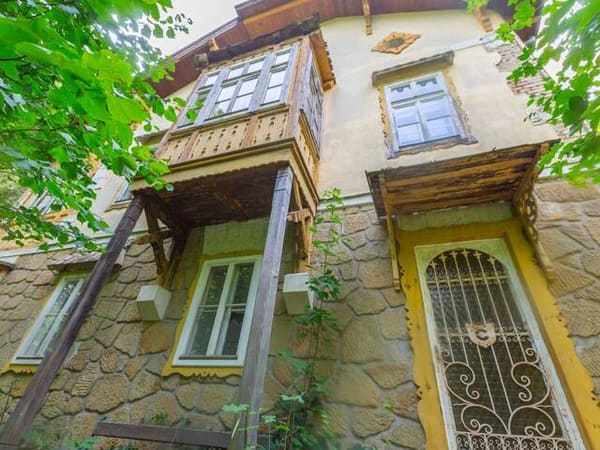 Immobilie in Eichgraben - Eichgraben - Jahrhundertwendevilla mit historischem Charme und über 1,8 ha Grund - Bild 0