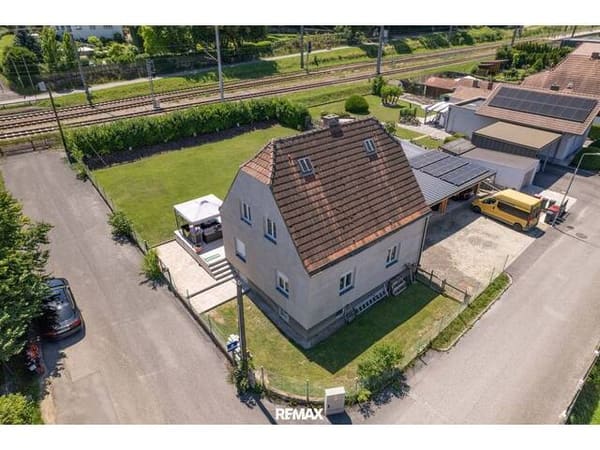 Immobilie in Traismauer - Charmantes Einfamilienhaus auf großzügigem Grundstück in zentraler Lage von Traismauer - Bild 3