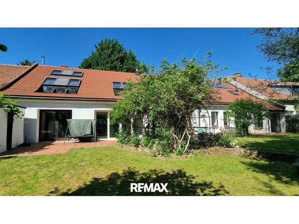 Immobilie in Neulengbach - Vielseitiges Mehrparteienhaus mit 5 Wohneinheiten auf großzügigem Grundstück in Neulengbach - Bild 0