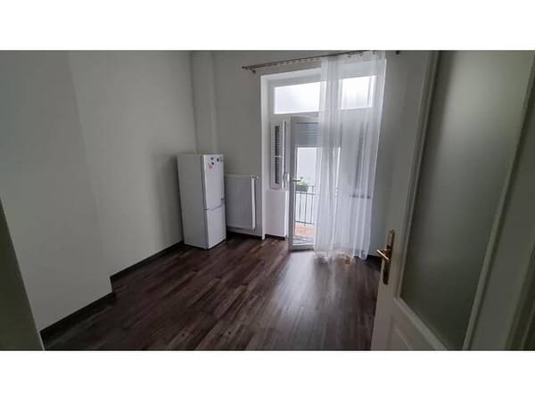 Immobilie in Güssing - Möblierte 2-Zimmer-Wohnung mit Balkon im Zentrum von Güssing – sofort verfügbar! - Bild 3