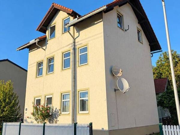 Immobilie in Kapfenberg - Zinshaus mit 3 + 1 Wohnungen in grüner Lage. - Bild 0