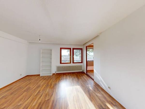 Immobilie in Oberwart - 3-Zimmer-Wohnung mit ca. 74 m2 und Loggia im Zentrum von Oberwart - Bild 1