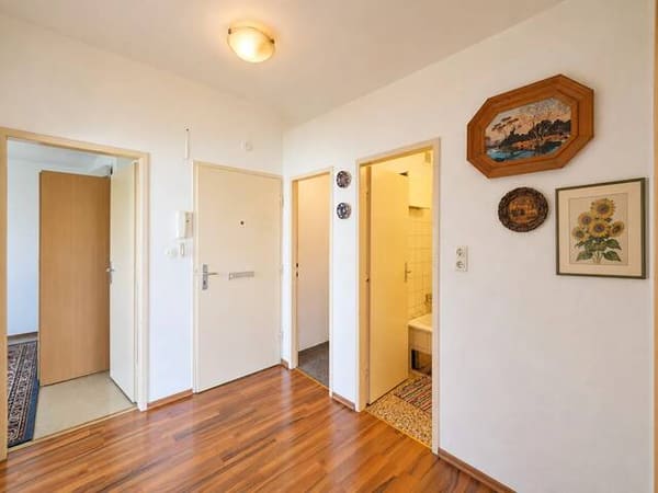 Immobilie in Maria Enzersdorf - Preis gesenkt! Attraktive 3-Zimmer-Wohnung mit durchdachtem Grundriss - ideal für Paare & Familien! - Bild 1