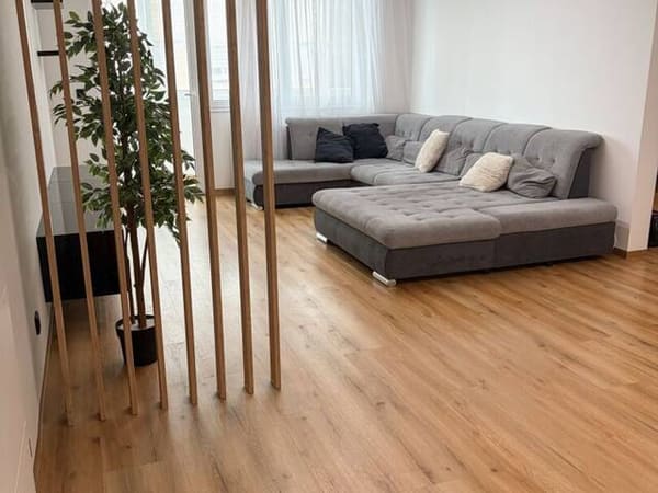 Immobilie in Wels - Modern wohnen - frisch renovierte 4 Zimmer Wohnung mit heller Loggia in Wels - Bild 2