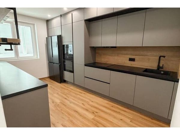 Immobilie in Wels - Modern wohnen - frisch renovierte 4 Zimmer Wohnung mit heller Loggia in Wels - Bild 3