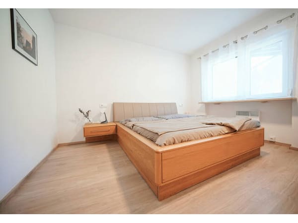 Immobilie in Zwischenwasser - Modernisierte Ferienwohnung hoch über dem Rheintal - Bild 4