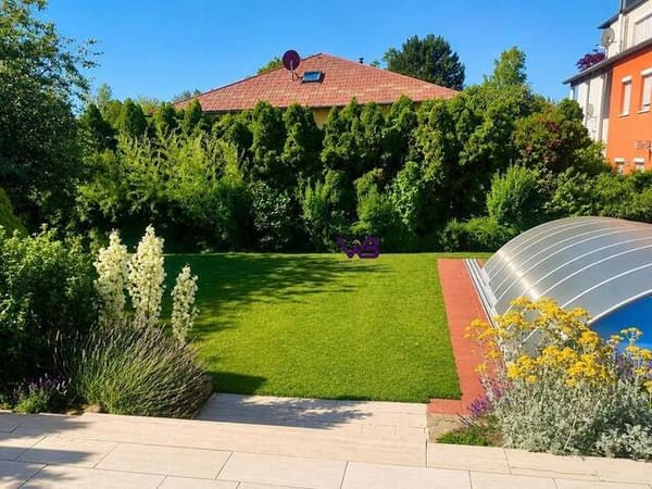Immobilie in Seyring - Großzügiges Einfamilienhaus mit 678 m2 Grundstück, Garten & überdachtem Swimmingpool - Bild 1