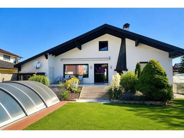 Immobilie in Seyring - Großzügiges Einfamilienhaus mit 678 m2 Grundstück, Garten & überdachtem Swimmingpool - Bild 3