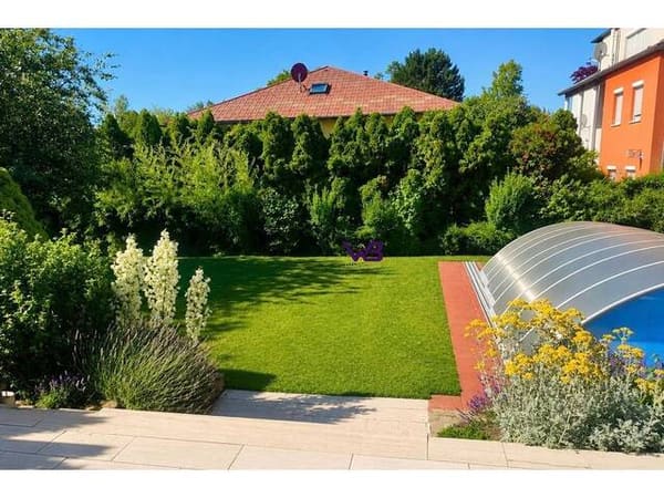 Immobilie in Seyring - Großzügiges Einfamilienhaus mit 678 m2 Grundstück, Garten & überdachtem Swimmingpool - Bild 4