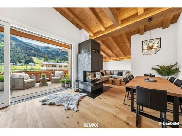 Immobilie in Aurach bei Kitzbühel - Erstbezug - Luxuriöses Penthouse mit privatem Lift, offenem Wohnbereich und Panoramablick in sonniger Toplage - Bild 0