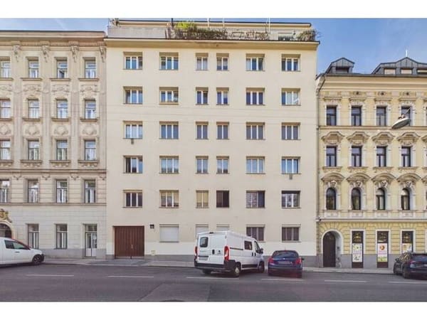 Immobilie in Wien - 3-Zimmer-Wohnung mit großen Renovierungspotenzial am ruhigen Arthaberplatz mit Grünblick | DAVE - Bild 3