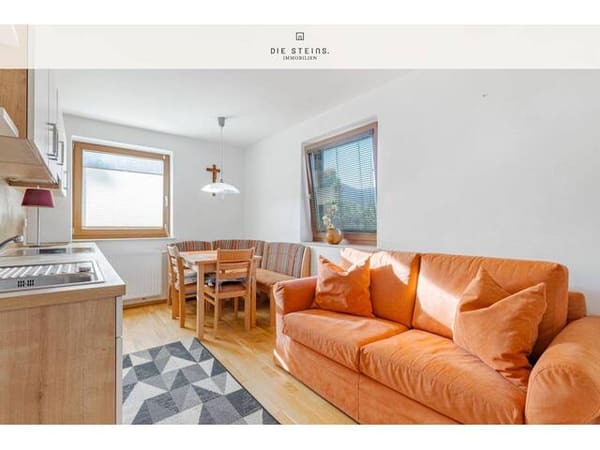 Immobilie in Hallwang - Viel Platz für Ihre Wohnideen – Familienhaus mit Wintergarten, großer Dachterrasse und Garage in Hallwang - Bild 4