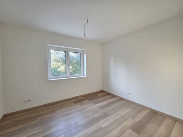 Immobilie in Dietersdorf am Gnasbach - Gut eingeteilte Doppelhaushälfte in absoluter Ruhelage und herrlichem, unverbaubarem Ausblick. - Bild 3