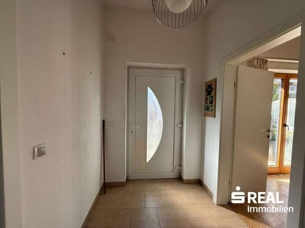 Immobilie in Haag am Hausruck - Geräumiger Bungalow mit großzügigem Grundstück in ländlicher Lage! - Bild 4