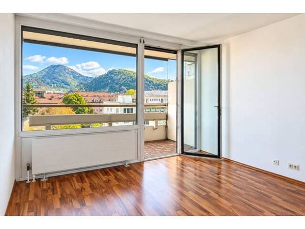 Immobilie in Salzburg - Helle Garconniere mit Ostloggia und Bergblick - zentrale Lage am Salzachkai - Bild 4