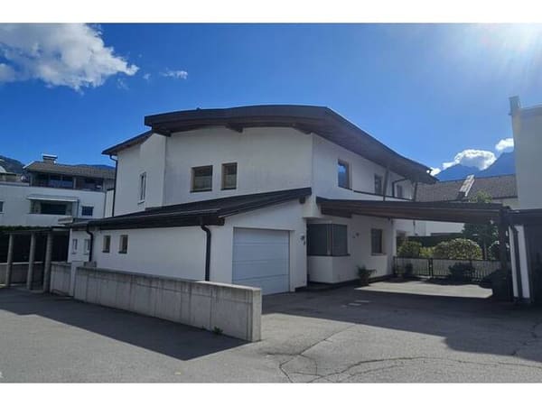 Immobilie in Nußdorf-Debant - Haus kaufen - Gepflegtes Eck-Reihen-Haus mit 2 Wohnungen - Garten, Garage, Carport - sofort beziehbar - Bild 4
