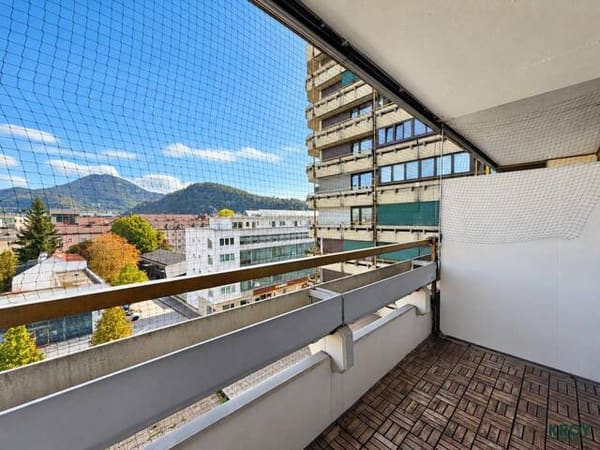 Immobilie in Salzburg - Helle Garconniere mit Ostloggia und Bergblick – zentrale Lage am Salzachkai - Bild 3