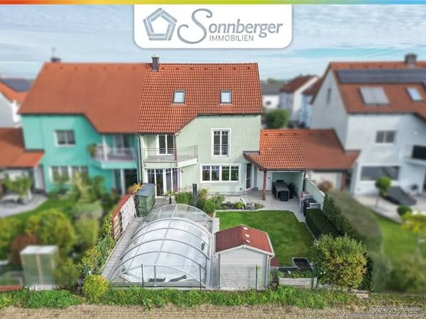 Immobilie in Asten - SEENAH - 5-Zimmer-Reihenhaus mit Pool nahe Pichlinger See in Asten - Bild 0