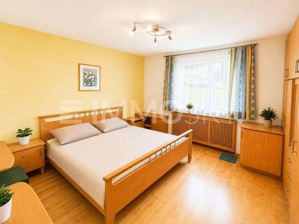 Immobilie in Mehrnbach - Zwei Generationen, ein Zuhause: Haus mit 1.298 m² Grund in Mehrnbach - Bild 4