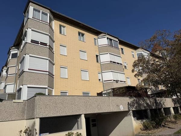 Immobilie in Asten - Charmante 3-Zi-Wohnung mit Loggia in Asten - gepflegt, 80 m², sehr gute Lage! - Bild 0