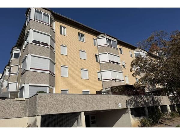Immobilie in Asten - Charmante 3-Zi-Wohnung mit Loggia in Asten - gepflegt, 80 m², sehr gute Lage! - Bild 3