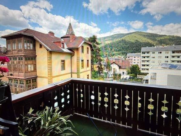 Immobilie in Mürzzuschlag - Anlegerwohnung: Drei Zimmerwohnung mit Balkon und Wintergarten! - Bild 0