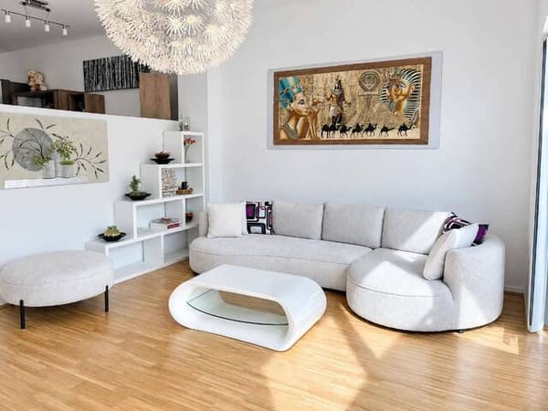 Immobilie in Kirchschlag bei Linz - Neuwertiges Reihenhaus mit Garten, Terrasse und Garage in Kirchschlag - Bild 2