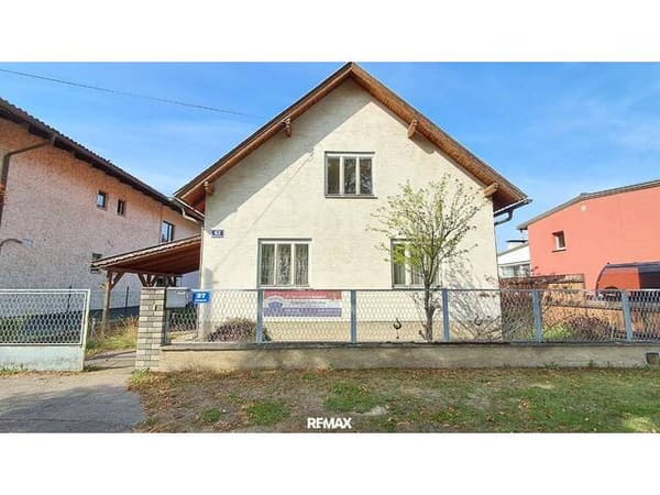 Immobilie in Altlengbach - Einfamilienhaus in Altlengbach mit Garten, Doppelgarage und viel Gestaltungspotenzial - Bild 0