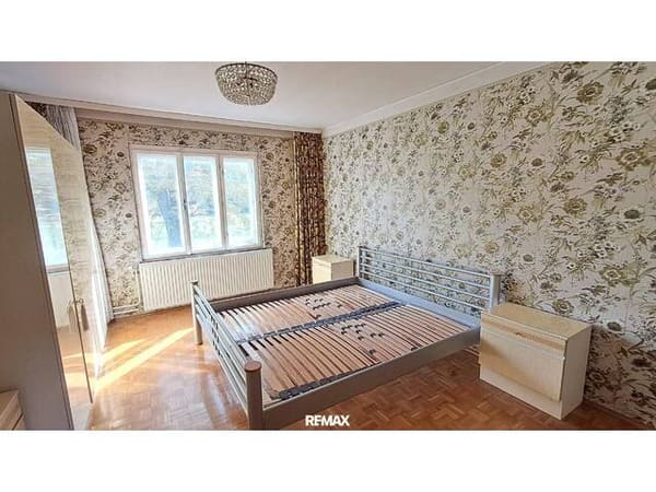Immobilie in Altlengbach - Einfamilienhaus in Altlengbach mit Garten, Doppelgarage und viel Gestaltungspotenzial - Bild 2