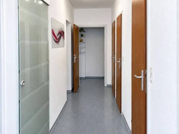 Immobilie in Pöllau - Gepflegte 3-Zimmer-Dachgeschosswohnung mit Loggia und Garage in Pöllau - Bild 2