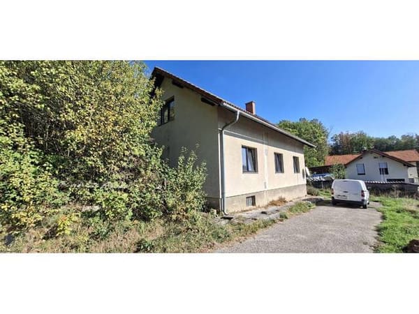 Immobilie in Brand-Laaben - RENOVIERUNGSOBJEKT MIT POTENZIAL! Einfamilienhaus auf ca. 1.651 m² Grundstück in Brand-Laaben - Bild 2