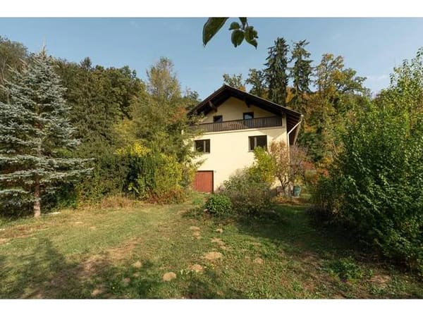 Immobilie in Thal - Ruhe, Wald und Graz in der Nähe: 279 m² Einfamilienhaus mit großem Garten zum Selbstgestalten - Bild 1
