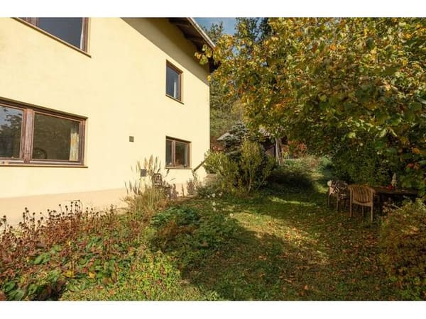 Immobilie in Thal - Ruhe, Wald und Graz in der Nähe: 279 m² Einfamilienhaus mit großem Garten zum Selbstgestalten - Bild 3