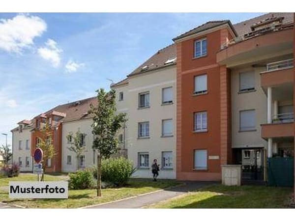 Immobilie in Peuerbach - Mehrfamilienhaus mit Garage - Bild 0