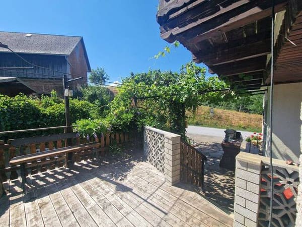 Immobilie in Eibiswald - Ein entzückendes Einfamilienhaus mit Flair und einem wunderschönen südlichen Weitblick in Oberlatein - 8552 Eibiswald - Bild 2