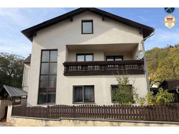 Immobilie in Steinaweg - Wohnhaus mit zwei Wohneinheiten und vielseitigen Nutzungsmöglichkeiten - Bild 3
