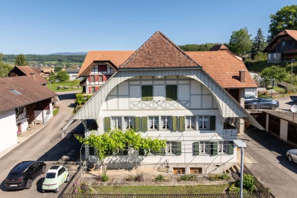 Immobilie in Treiten - Berner Bauernhaus - Liebhaberobjekt mit Ausbaumöglichkeiten - Bild 0