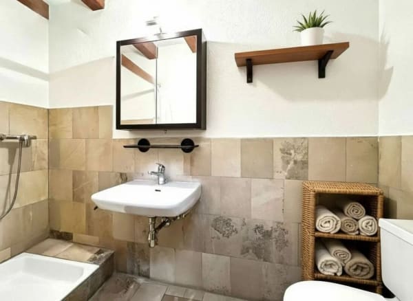 Immobilie in Etoy - BELLE MAISON VIGNERONNE CONTIGUË EN TRIPLEX - Bild 21