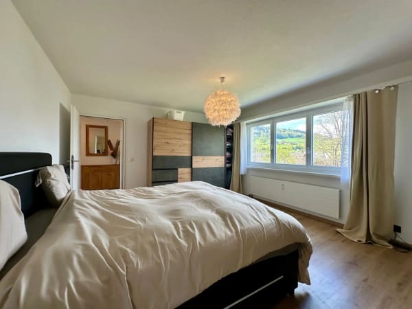Immobilie in Büsserach - Modernisierte 5.5-Zimmerdachwohnung mit verglaster Terrasse und Garage - Bild 8