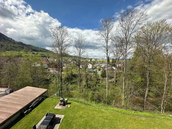 Immobilie in Büsserach - Modernisierte 5.5-Zimmerdachwohnung mit verglaster Terrasse und Garage - Bild 9