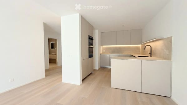 Immobilie in Brunnen - Moderne 4.5-Zimmer-Wohnung mit traumhafter Aussicht in Brunnen - Bild 1