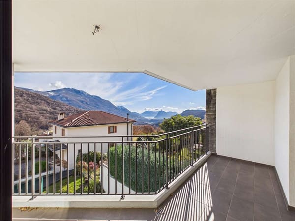 Immobilie in Lopagno - CASA CONTIGUA SU 3 PIANI CON GIARDINO E SPAZIO IDEALE PER STUDIO O ATT - Bild 12