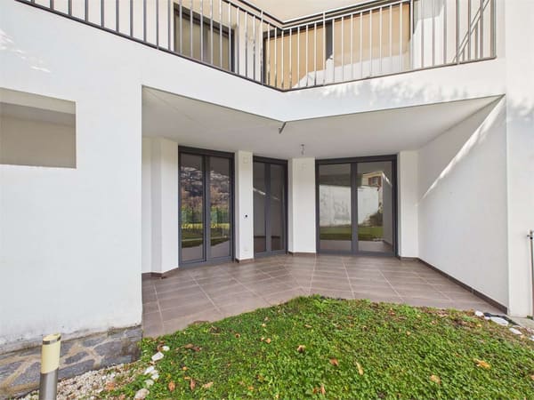Immobilie in Lopagno - CASA CONTIGUA SU 3 PIANI CON GIARDINO E SPAZIO IDEALE PER STUDIO O ATT - Bild 2