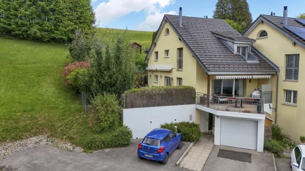 Immobilie in Mollie-margot - Charmante villa avec terrasses, jardin et vue dégagée - Bild 0