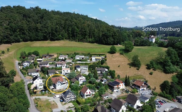 Immobilie in Teufenthal Ag - Stilvolles, ruhig gelegenes 8.5-Zimmer-Einfamilienhaus. - Bild 1